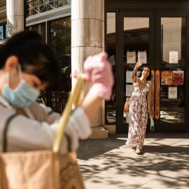 accessoires bohème robe, sac, bijoux, chapeau