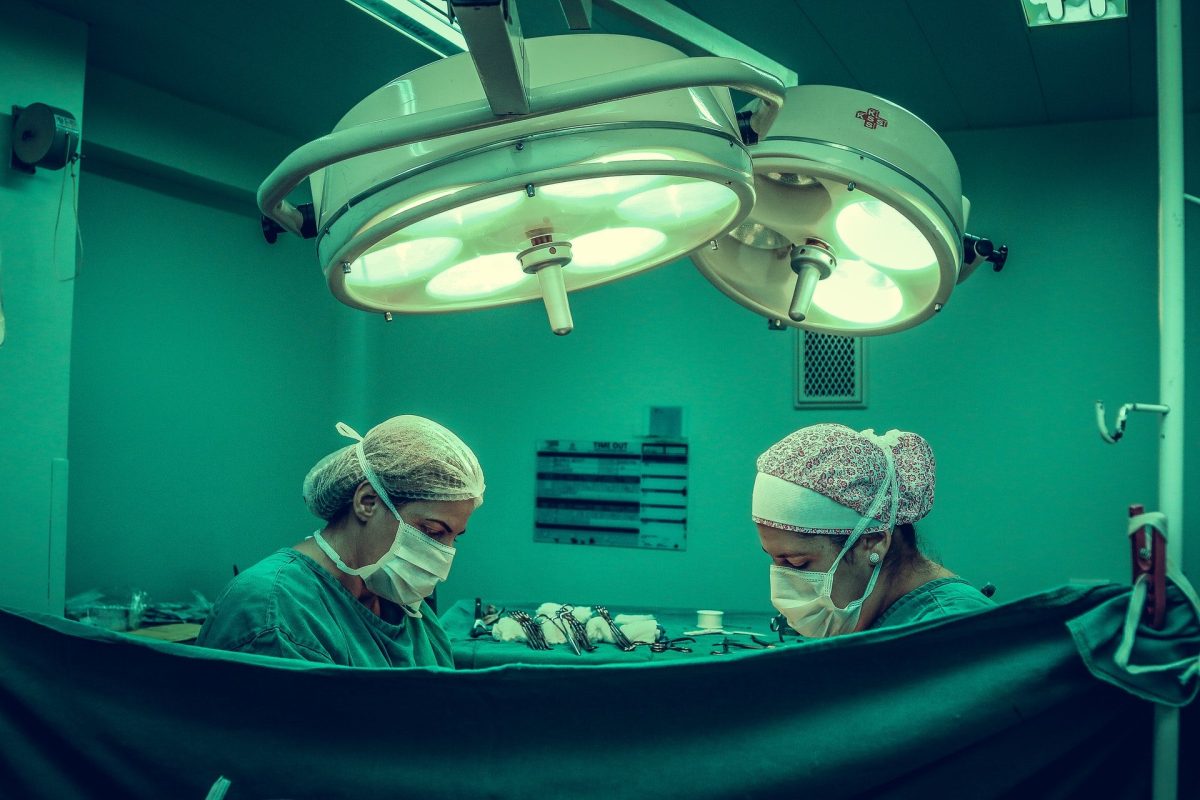 Pourquoi faire une chirurgie endoscopique et comment cela se déroule ?