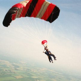 Saut en parachute en couple