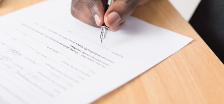 Assurance habitation obligatoire avant la signature notariale : Guide complet